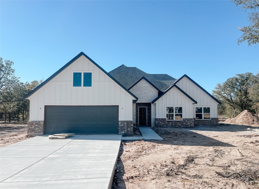 327 Rita Ridge Ct, Millsap, TX 76066 - photo 1