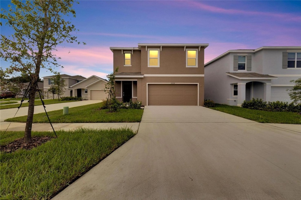 35734 Kinsey Point, Zephyrhills, FL 33541 - photo 1