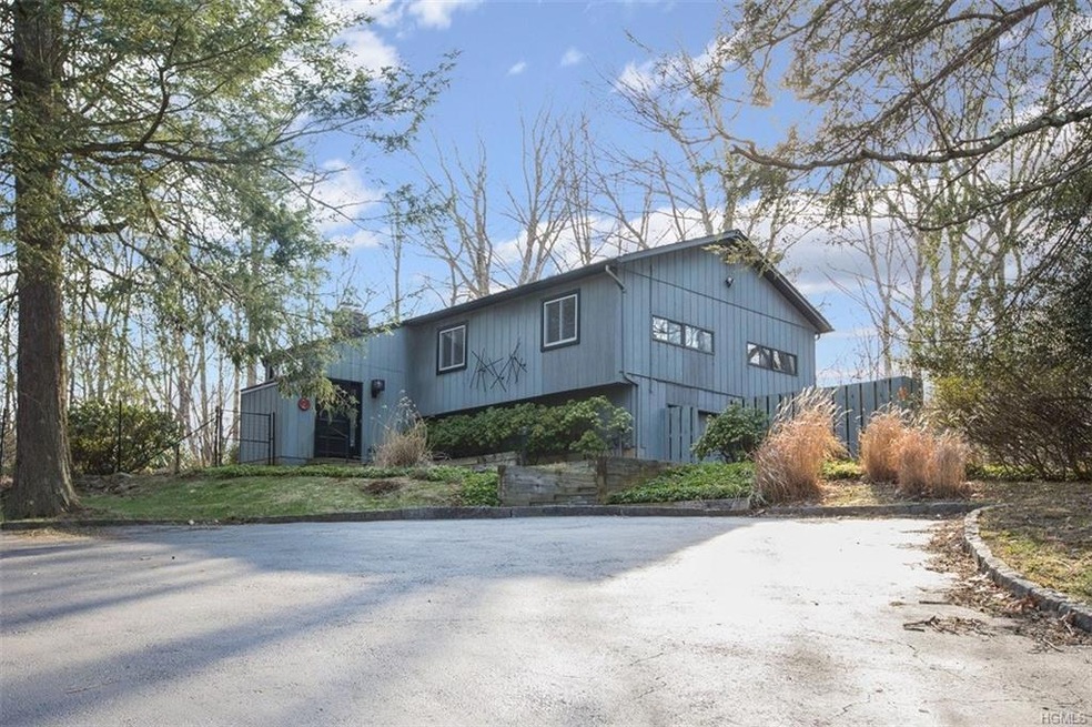 2 Dawning Ln, Ossining, NY 10562 - photo 1