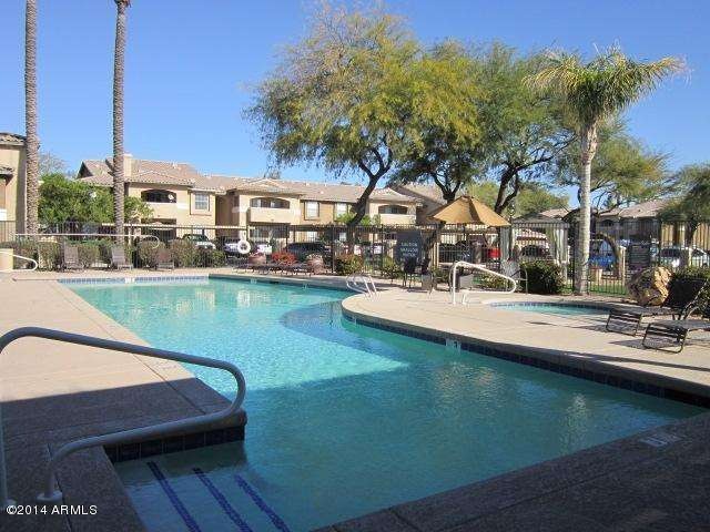 Community Pool & Spa