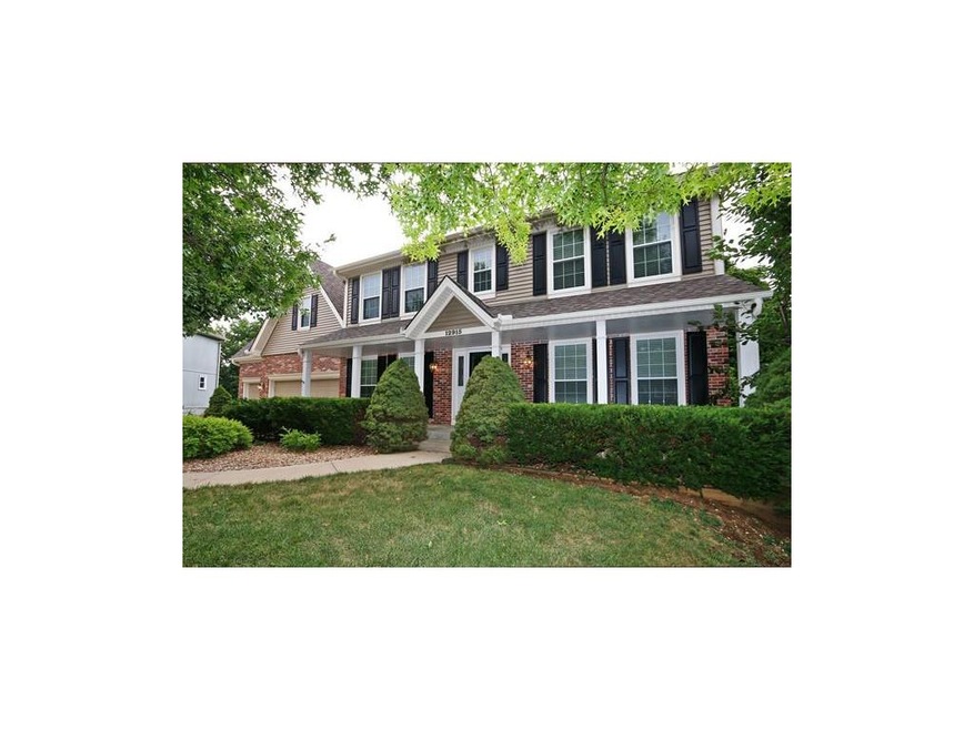 So much room -- 2700 sq. ft. above ground PLUS 900