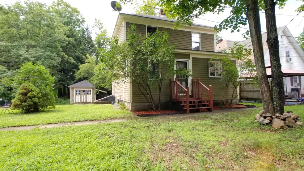 4 Pepinburke Ln, Springvale, ME 04083 - photo 1