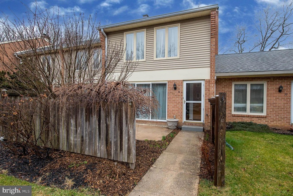 41 Gunning Ln unit 11, Downingtown, PA 19335 - photo 1