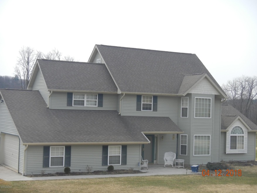 273 Orchard View Dr, Effort, PA 18330 - photo 1