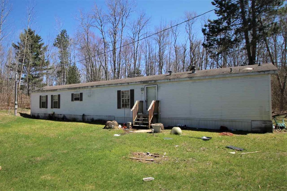 6208 Division St, Charlevoix, MI 49720 - photo 1