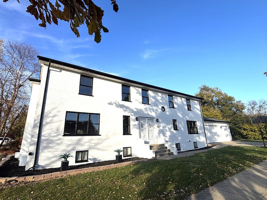 1101 N Princeton Ave, Villa Park, IL 60181 - photo 1