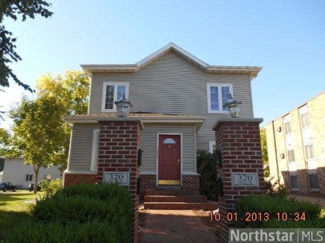 320 4th St SE, Minneapolis, MN 55414 - photo 1