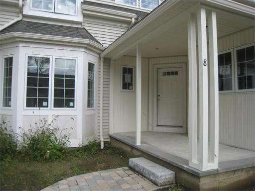 25 Blossom Ct unit 8, Westborough, MA 01581 - photo 1
