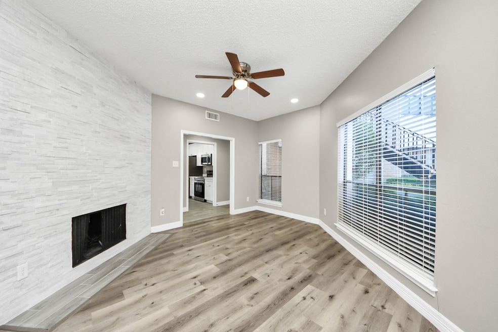 3722 Woodchase Dr, Houston, TX 77042 - photo 1