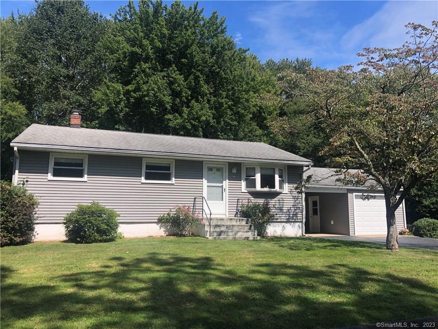 11 Cynthia Cir, West Haven, CT 06516 - photo 1