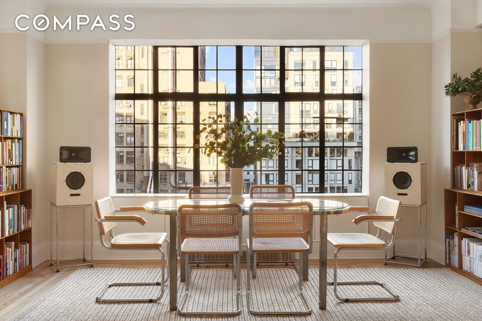 44 Gramercy Park N unit 15D, New York, NY 10010 - photo 1