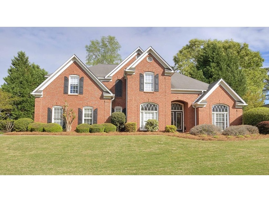 715 Heathland Dr, Roswell, GA 30075 - photo 1