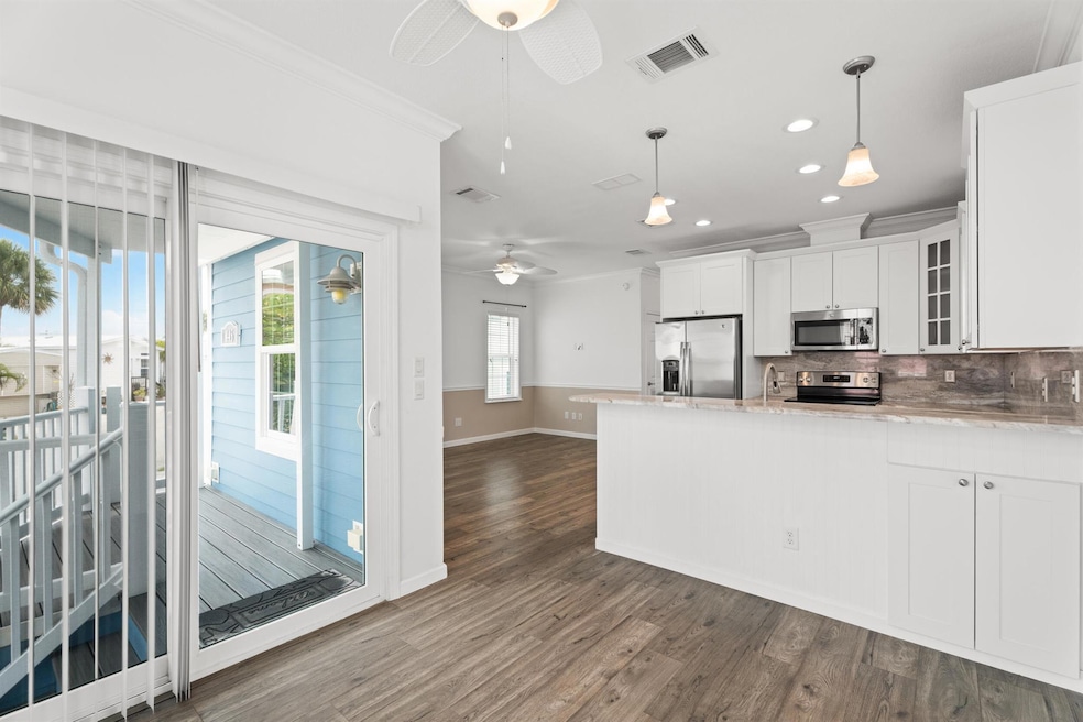 For Sale $459,900 • Co-Listing Agent