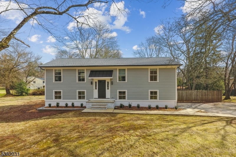 For Rent $5,900/month