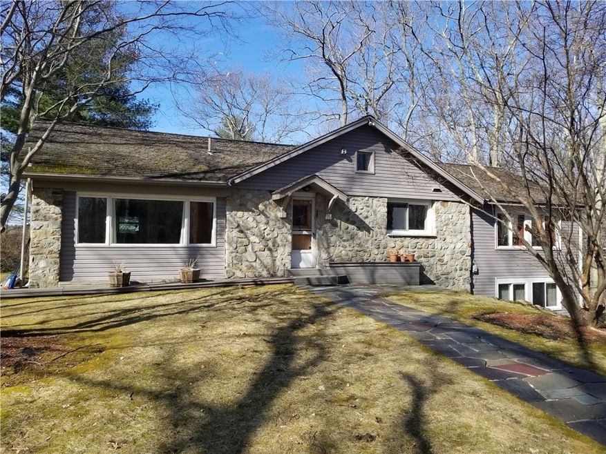 90 Ruff Stone Rd, Greenville, RI 02828 - photo 1