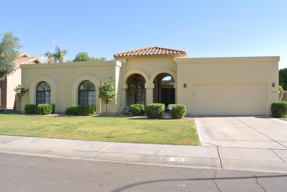 139 E Greentree Dr, Tempe, AZ 85284 - photo 1