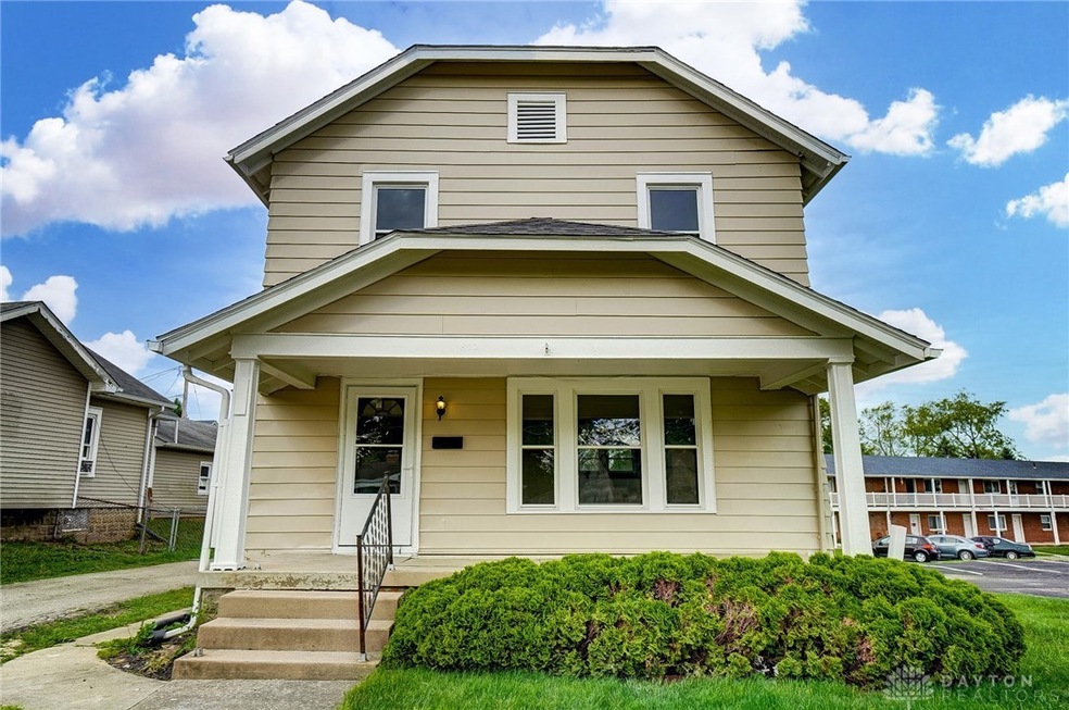 902 N Detroit St, Xenia, OH 45385 - photo 1