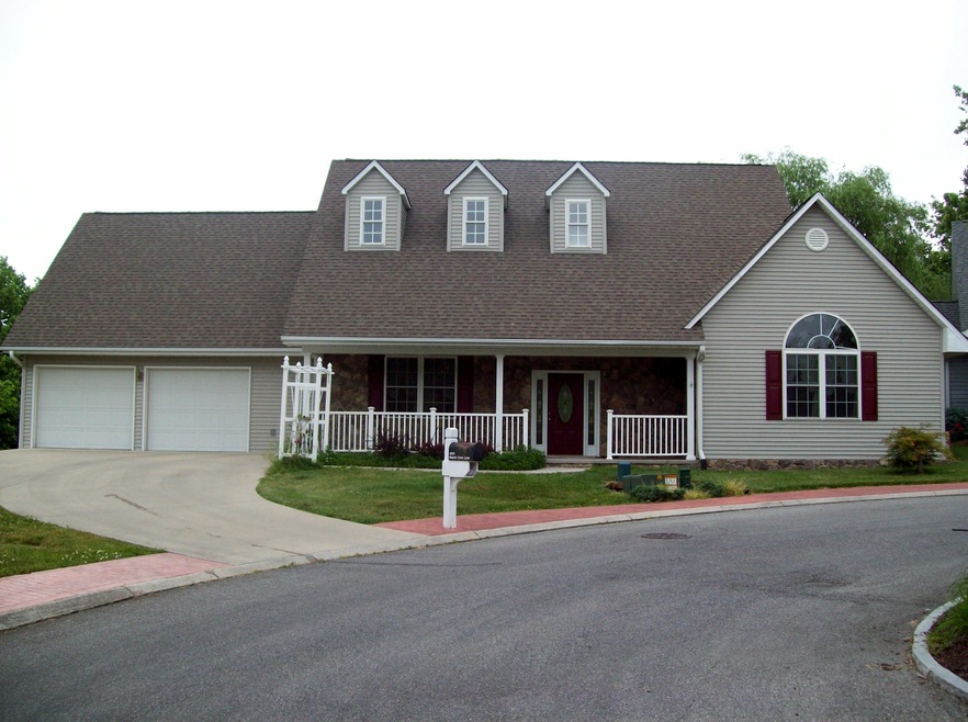 4021 Beech Cove Lane