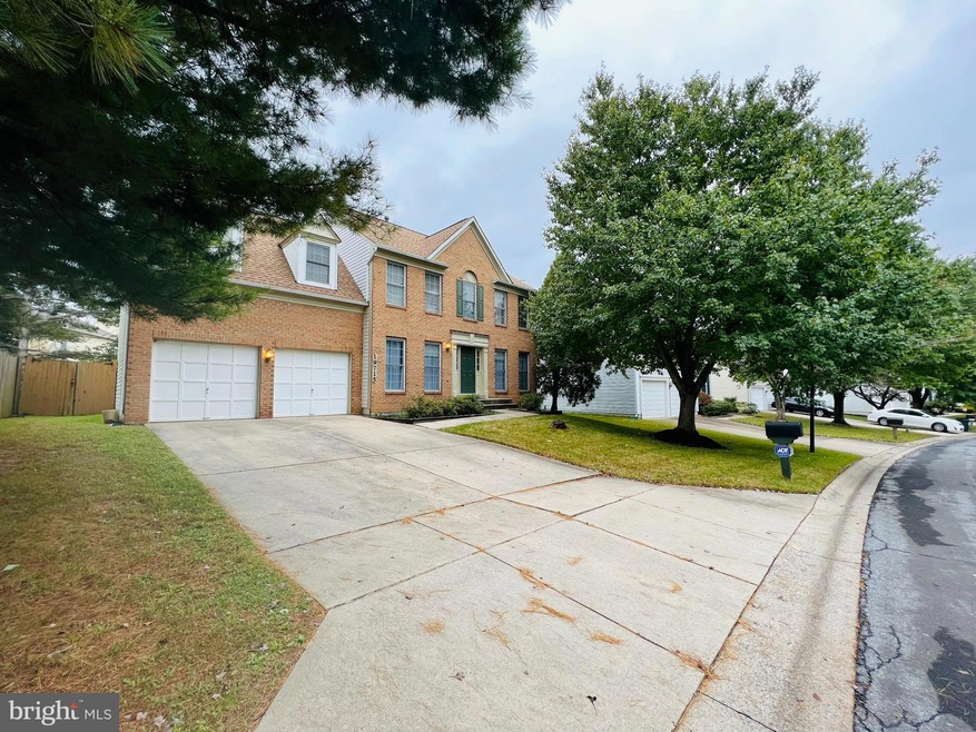 19715 Maycrest Way, Germantown, MD 20876 - photo 1