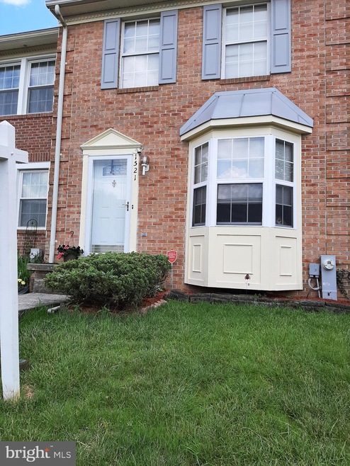 1521 Saint Christopher Ct, Edgewood, MD 21040 - photo 1