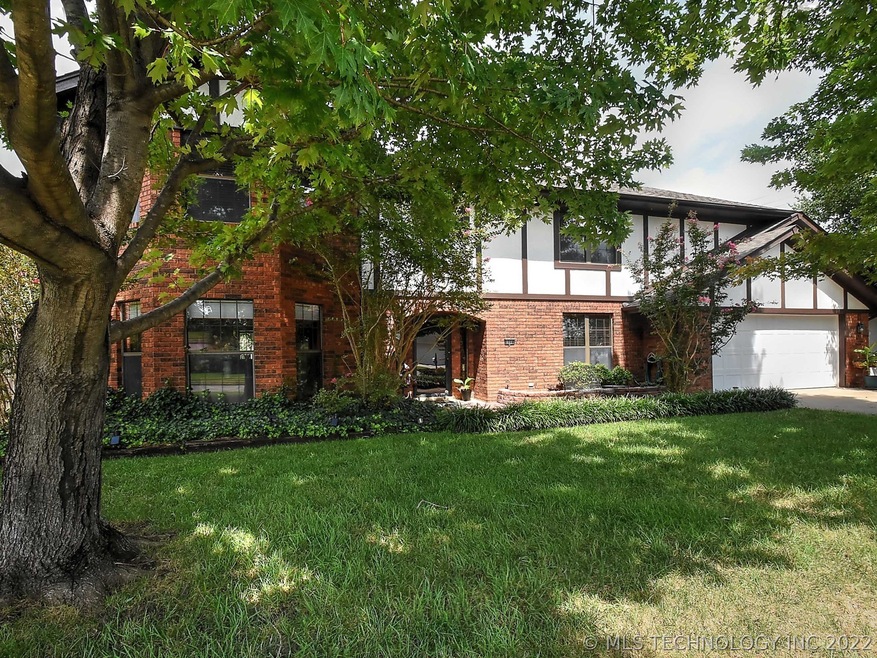 2708 Kensington Way, Bartlesville, OK 74006 - photo 1