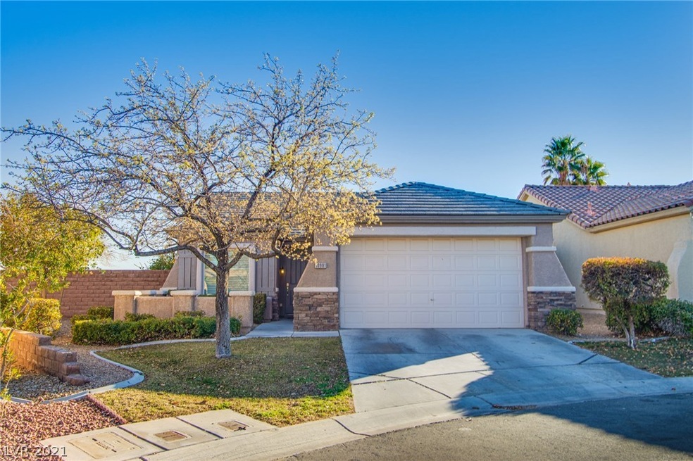 10981 Moonbeam Glow Ln, Las Vegas, NV 89135 - photo 1