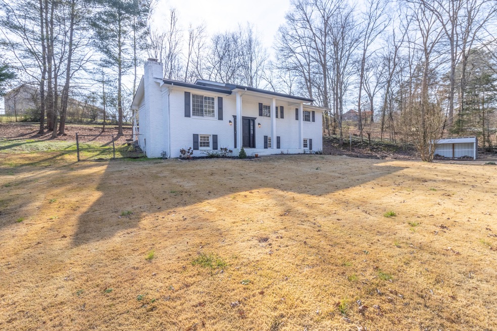 7710 Moses Rd-1