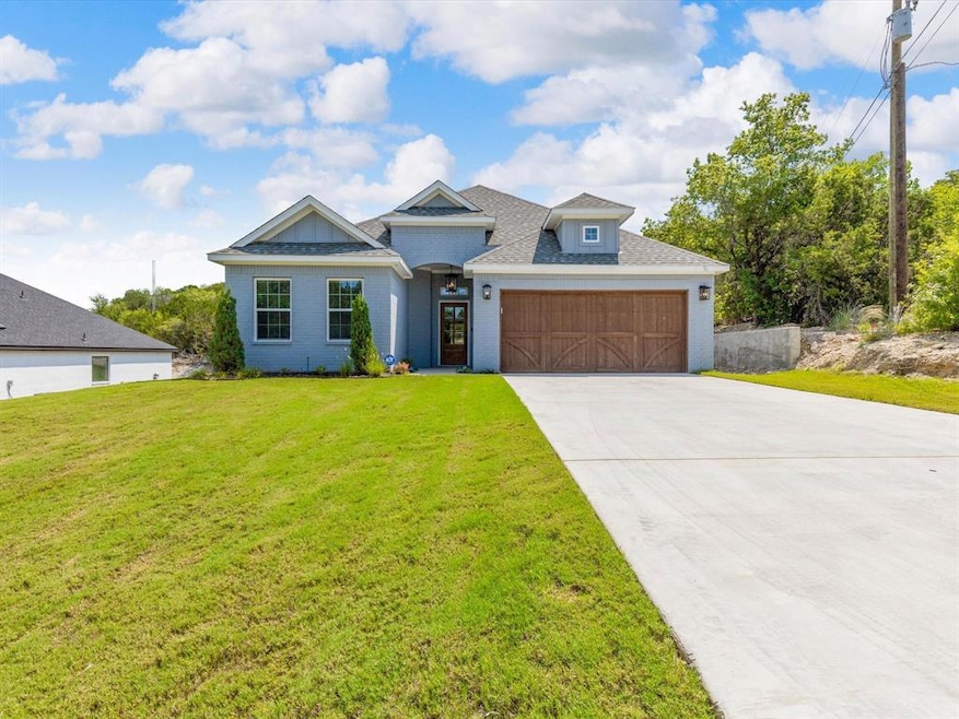 2513 Woodhaven Dr, Granbury, TX 76048 - photo 1