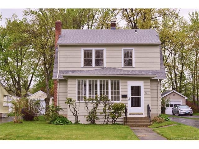 Welcome home to 89 Woodlawn Street in West Hartfor