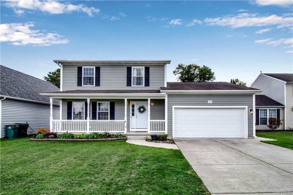 769 Daigler Dr, North Tonawanda, NY 14120 - photo 1