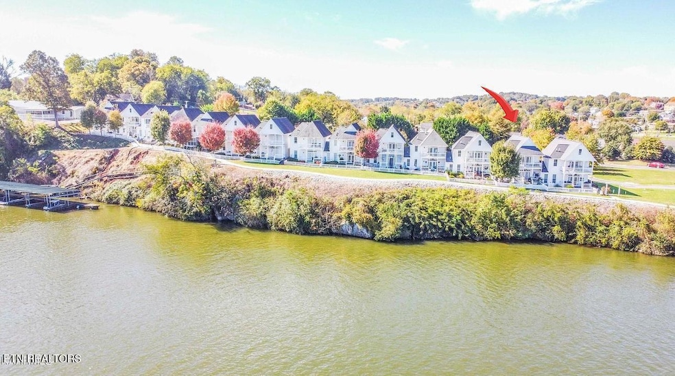 back of properties with arrow