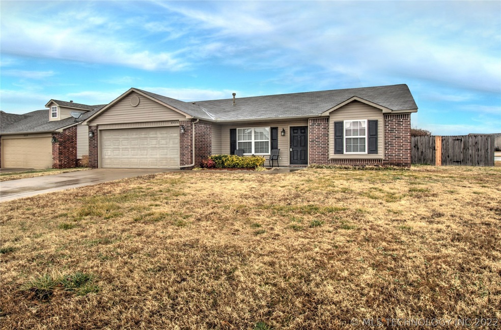 8979 S 259th East Ave, Broken Arrow, OK 74014 - photo 1