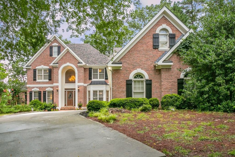 Enjoy country club living in St. Marlo Country Clu
