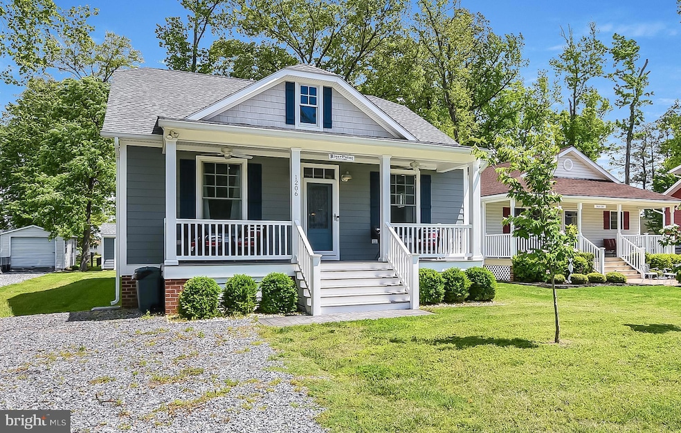 1206 Bancroft Ave, Colonial Beach, VA 22443 - photo 1