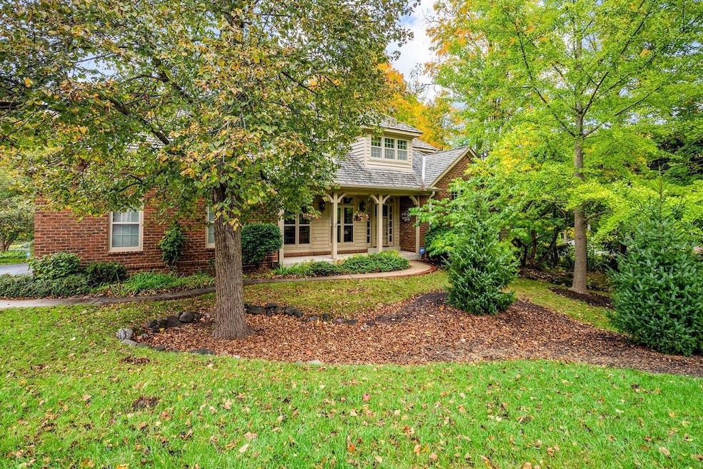 DESIRABLE End Unit Condo!