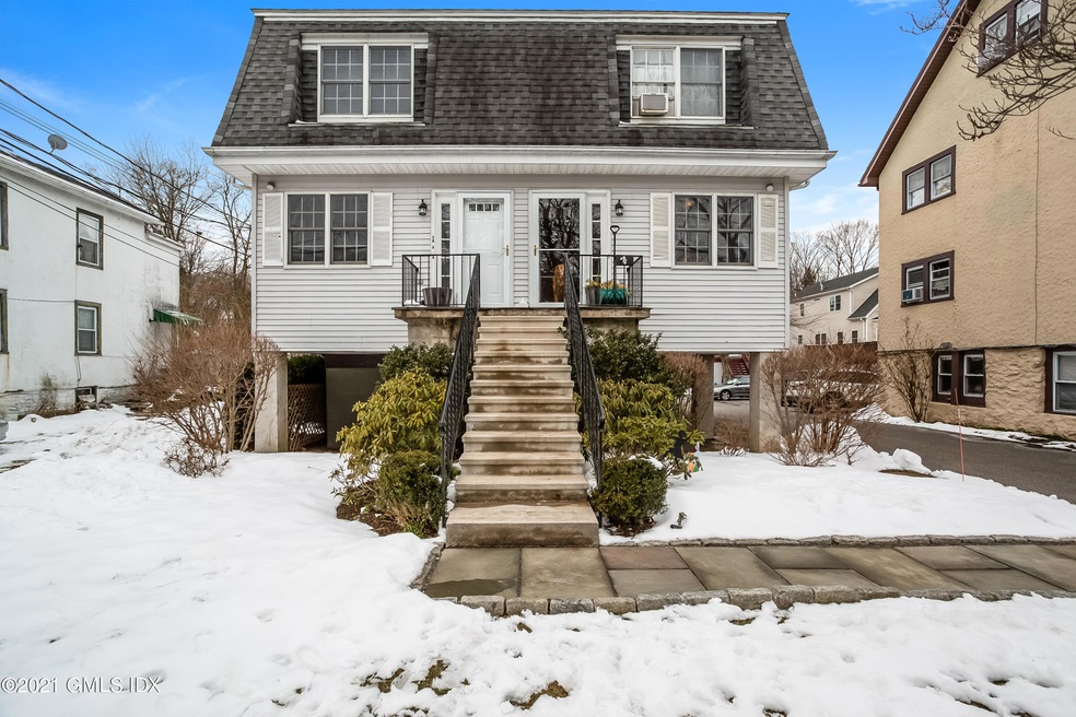 18 Hollow Wood Ln unit A, Greenwich, CT 06831 - photo 1