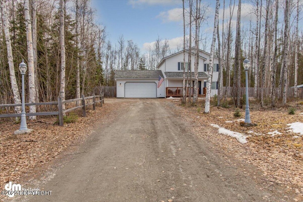Driveway and Exterior