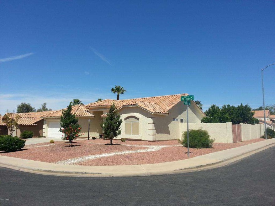 Lovely corner lot, large yard NO HOA!