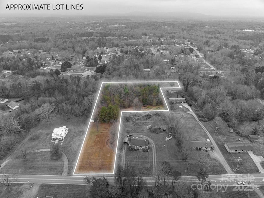 00 Kool Park Rd NE unit 1, Hickory, NC 28601 - photo 1