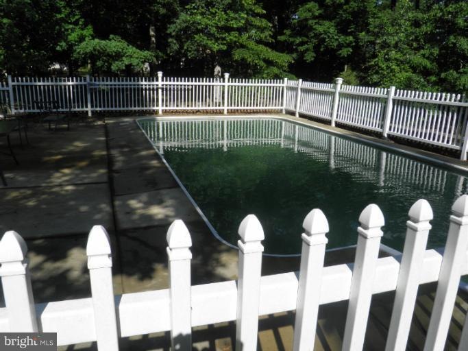 35311 Wilderness Shores Way, Locust Grove, VA 22508 - photo 1