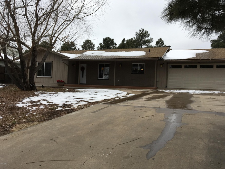 340 S 5th Place, Show Low, AZ 85901 - photo 1