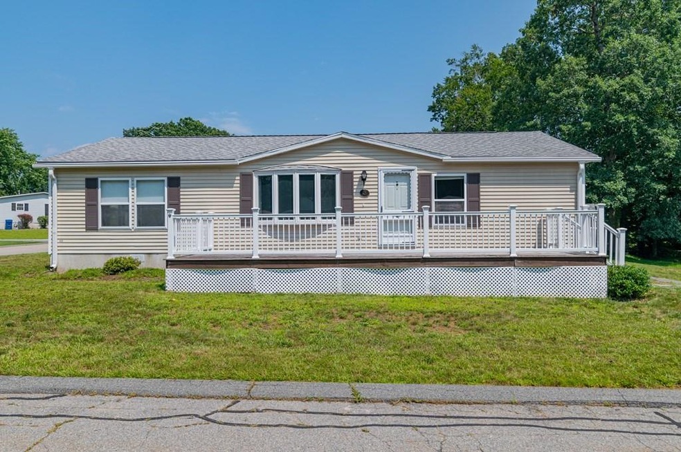 3 Hemlock St, Rockland, MA 02370 - photo 1