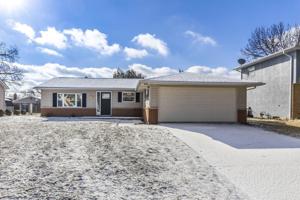 1-web-or-mls-2024-1-16 3083 Pine Valley