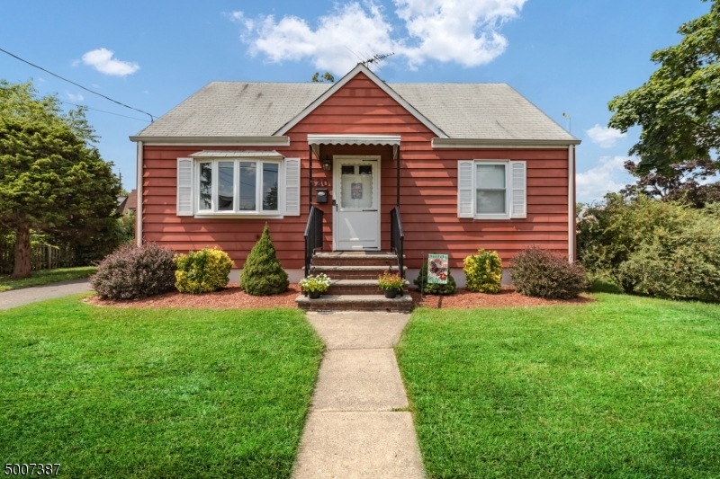 620 Hancock St, South Plainfield, NJ 07080 - photo 1