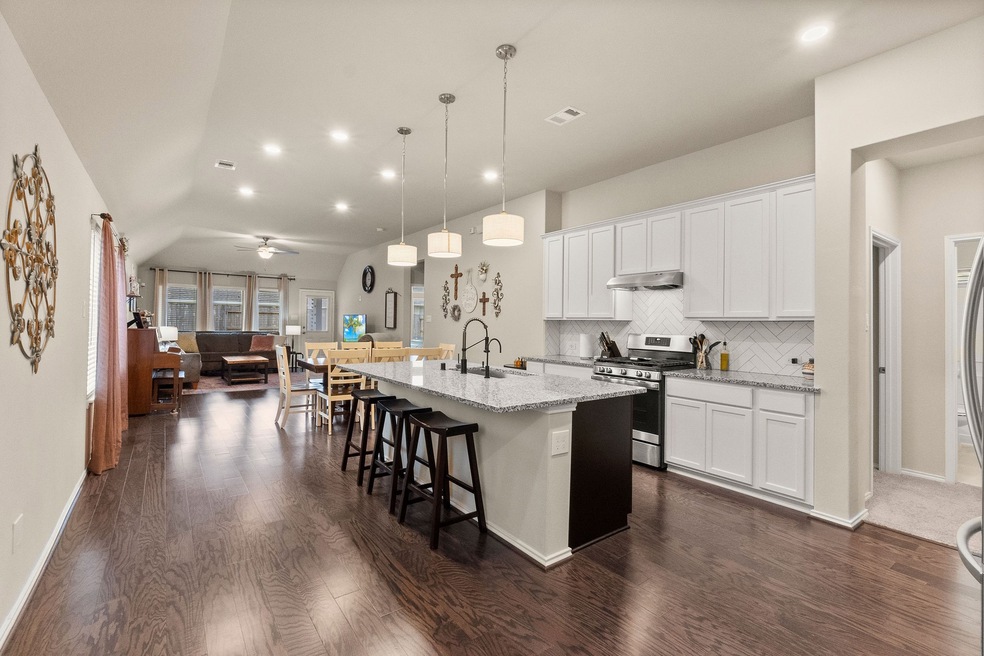 2815 Wilde Redbud Ln, Conroe, TX 77385 - photo 1