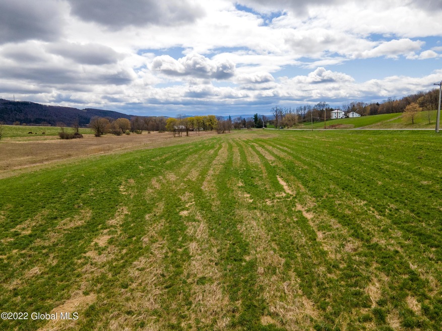 BarnervilleRdLand-9