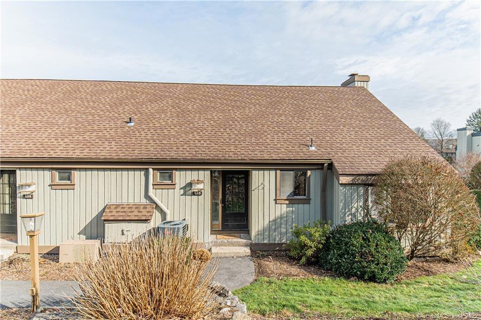 49 Heritage Village unit B, Southbury, CT 06488 - photo 1