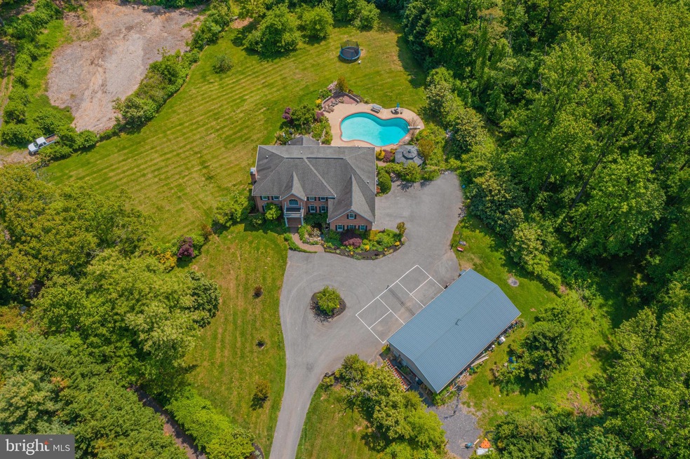 8 Jonathans Ct, Cockeysville, MD 21030 - photo 1