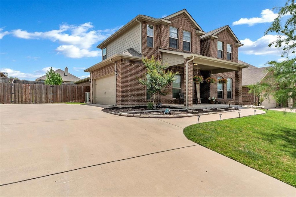 1533 Salado Trail, Weatherford, TX 76087 - photo 1