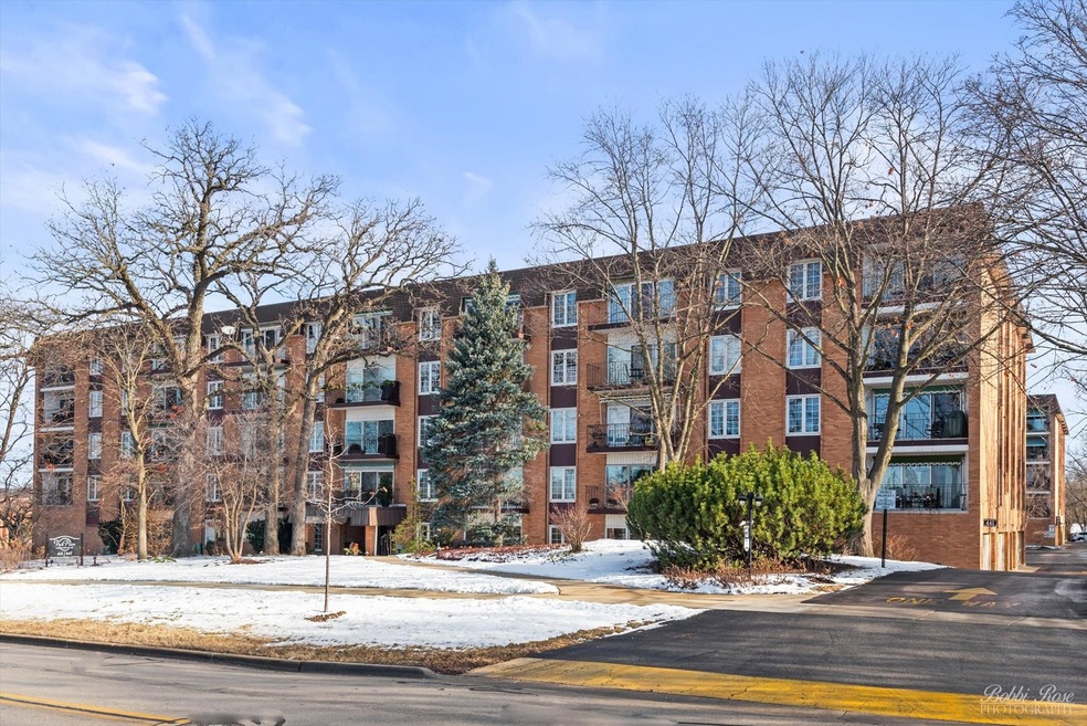 Sold $355,900 • Co-Listing Agent